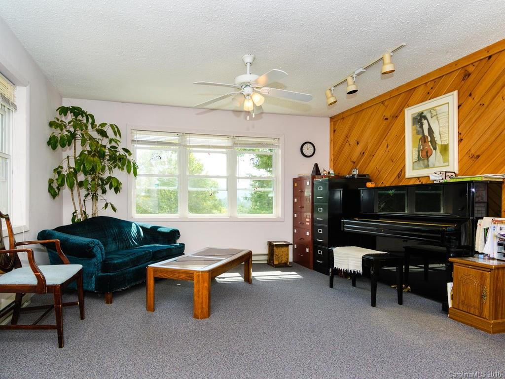 375 Presnell Hollow Road - Photo 21