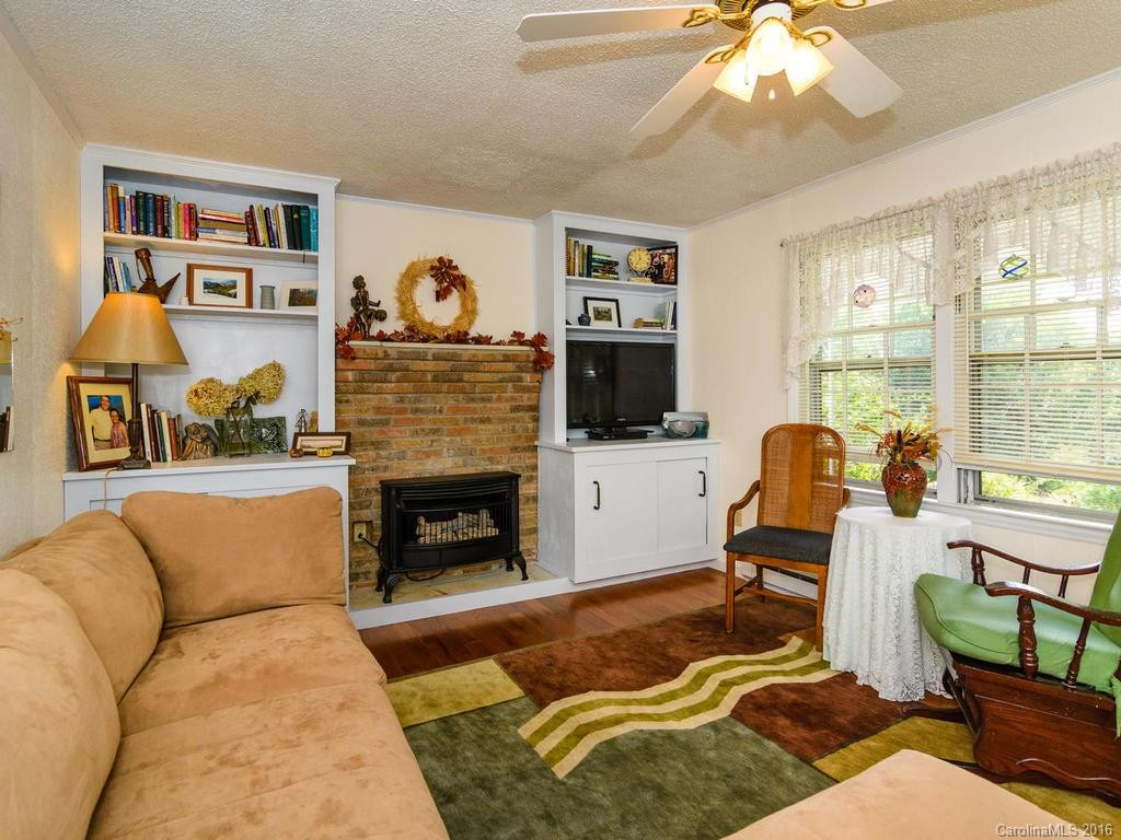 375 Presnell Hollow Road - Photo 4