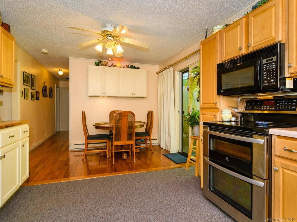 375 Presnell Hollow Road - Photo 9