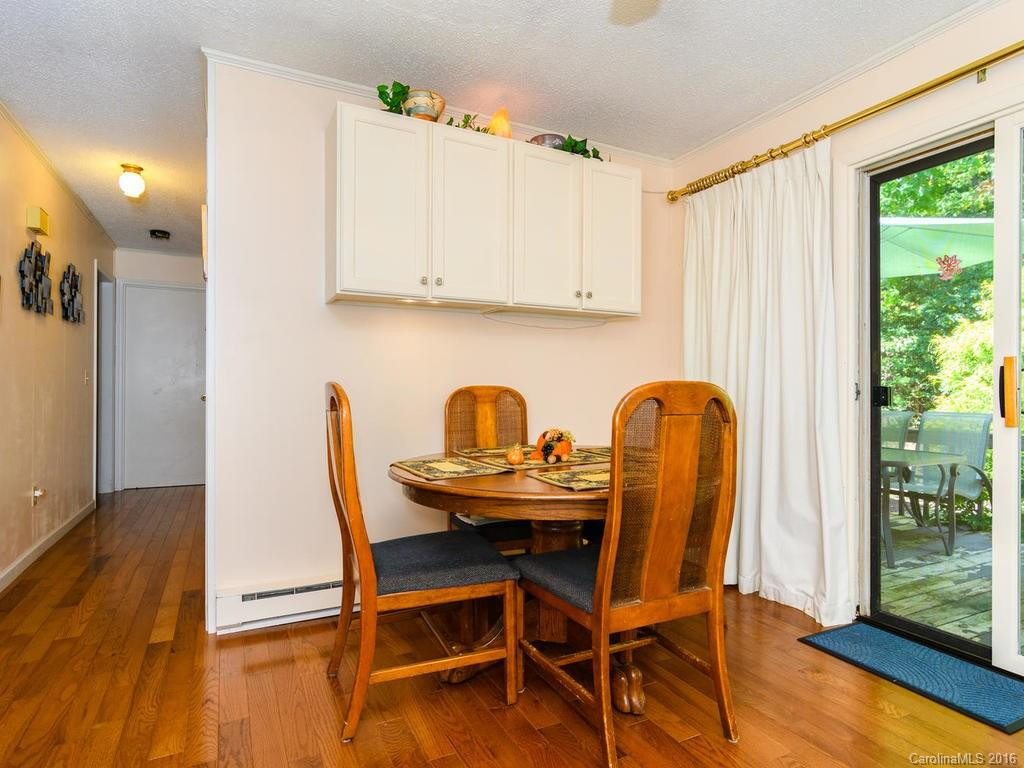 375 Presnell Hollow Road - Photo 10