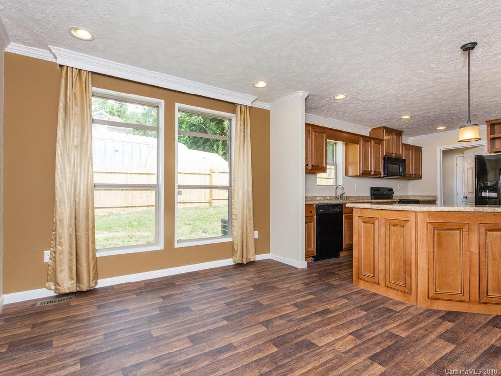 528 New Haw Creek Road - Photo 16