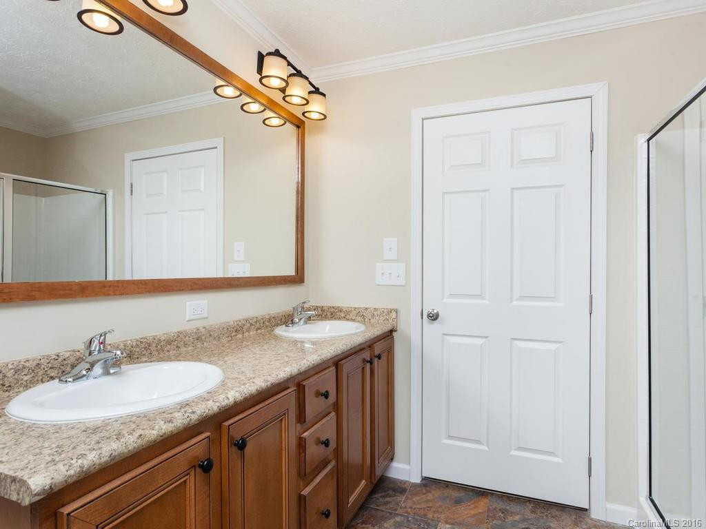 528 New Haw Creek Road - Photo 20