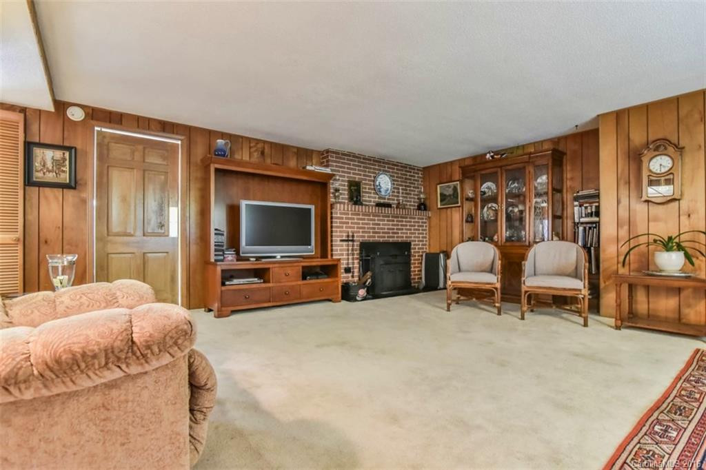 4294 Greenville Highway - Photo 4