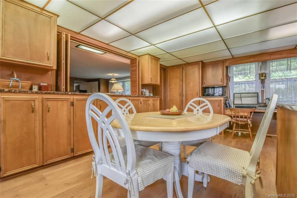 4294 Greenville Highway - Photo 7