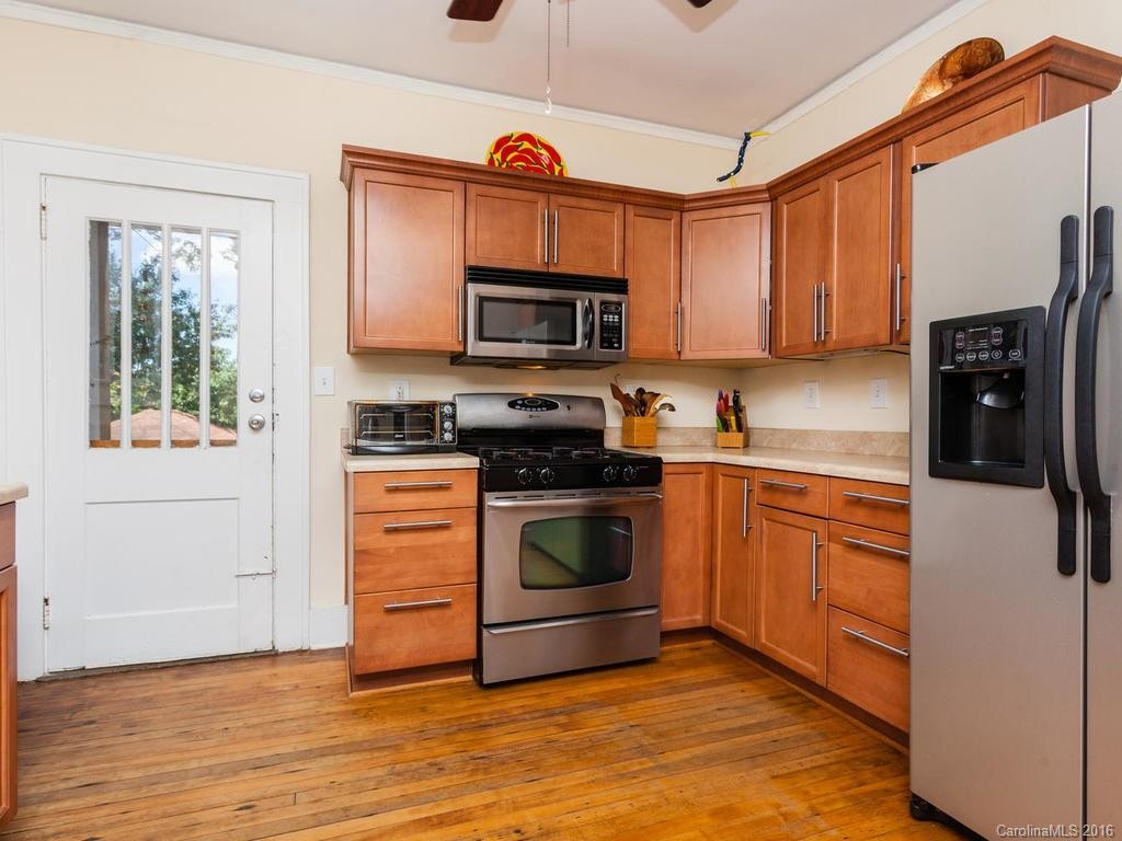21 Mildred Avenue - Photo 8