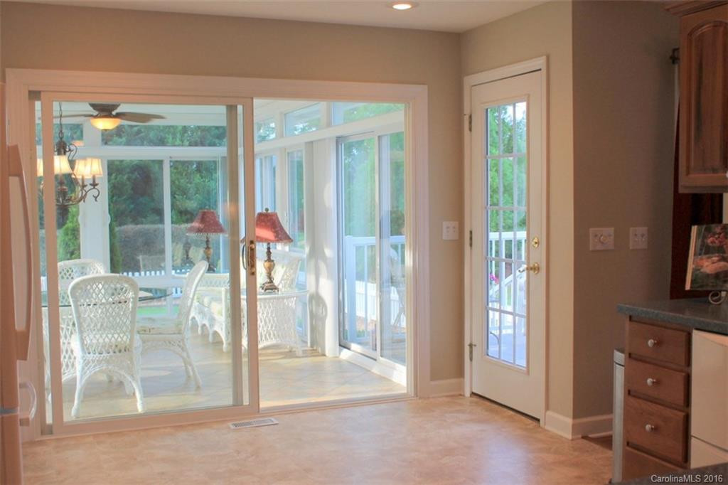 115 Hunters Trace - Photo 11