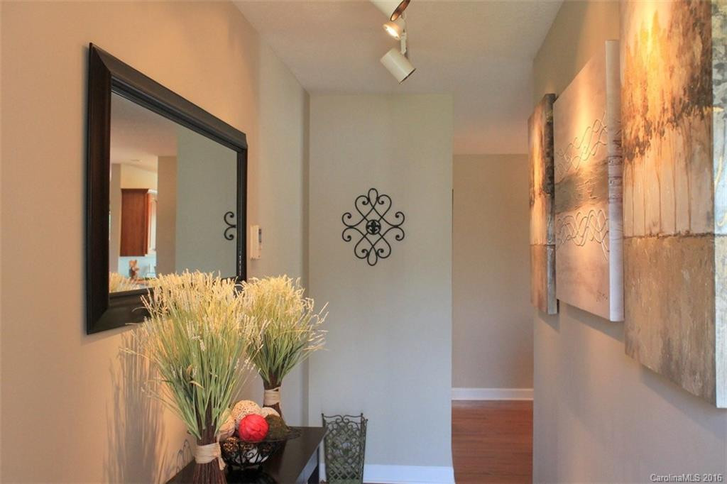 115 Hunters Trace - Photo 3
