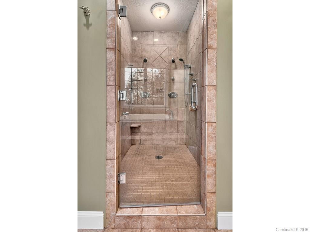 107 Stonegate Drive - Photo 15