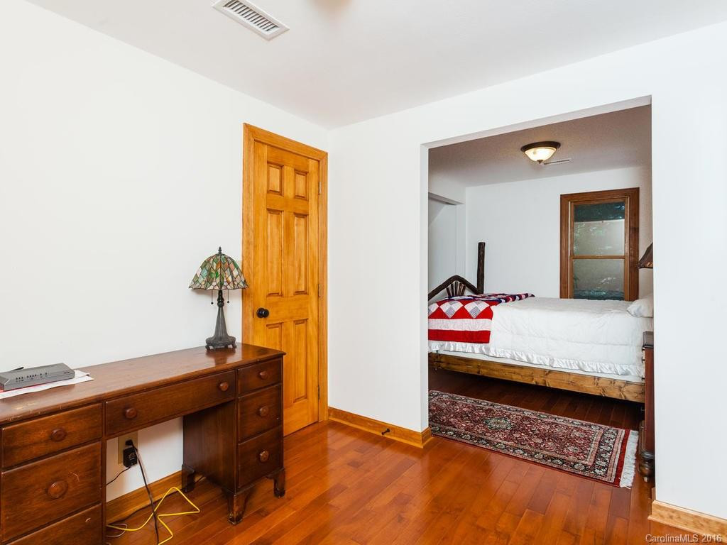 432 Reservoir Road - Photo 10