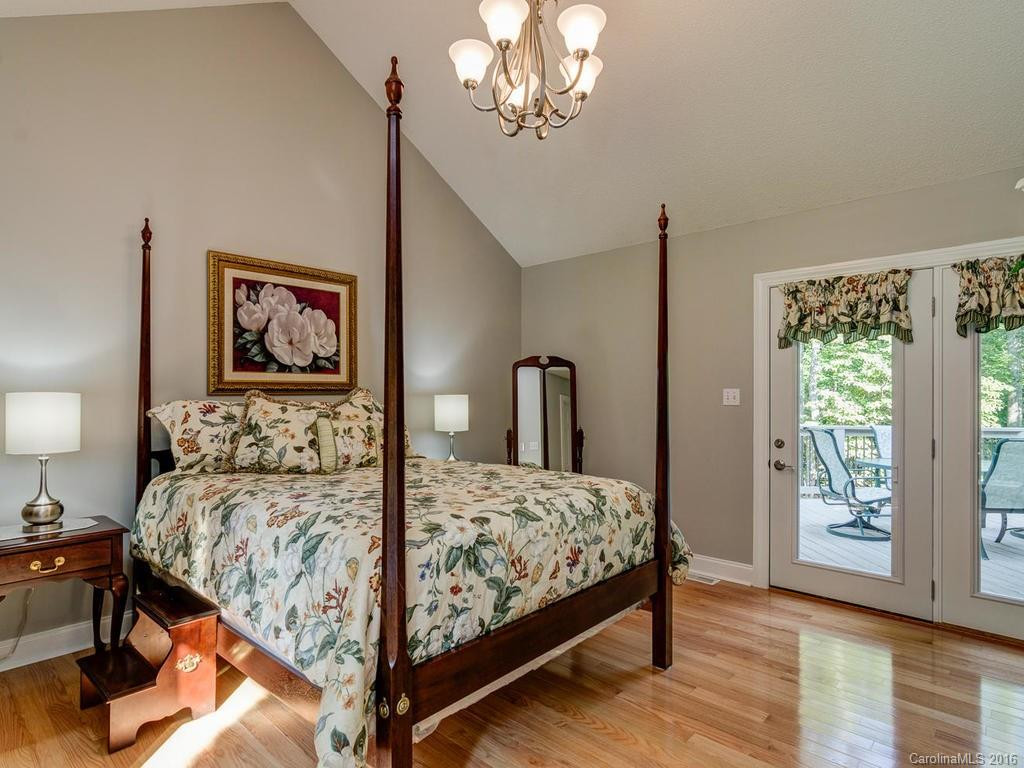 18 Shady Brook Lane - Photo 13