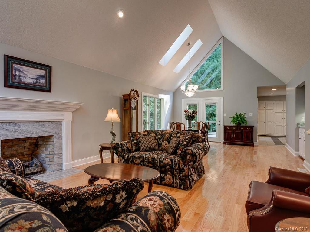 18 Shady Brook Lane - Photo 7