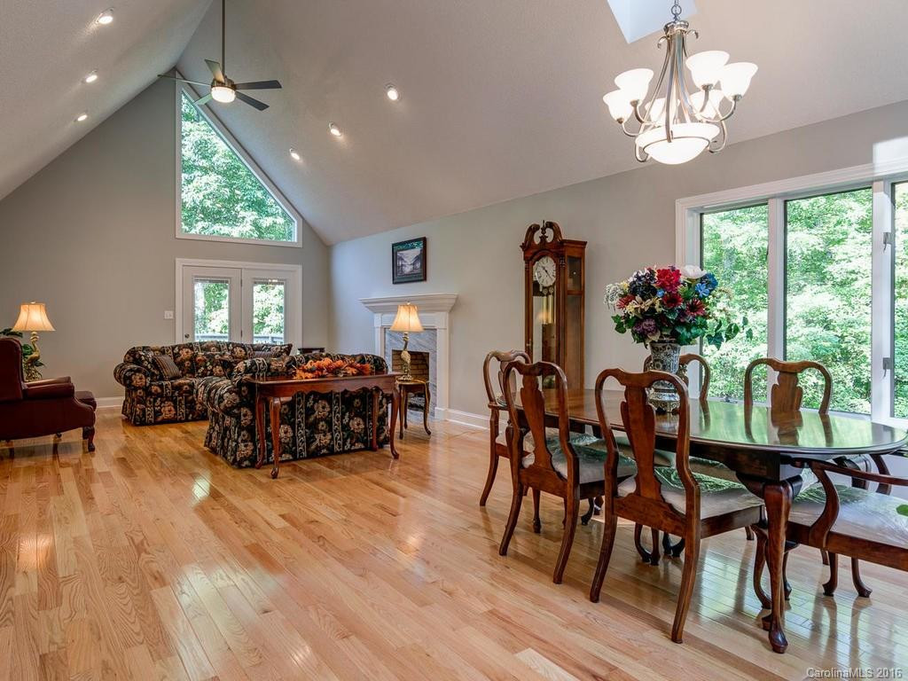 18 Shady Brook Lane - Photo 8
