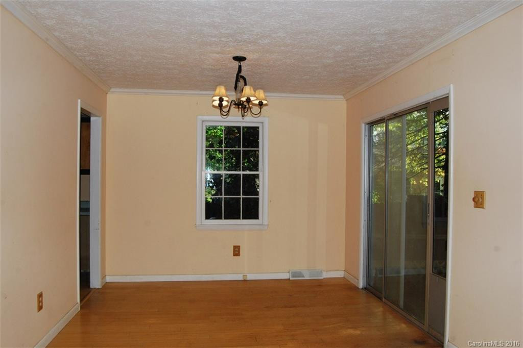 1305 Hebron Road - Photo 6