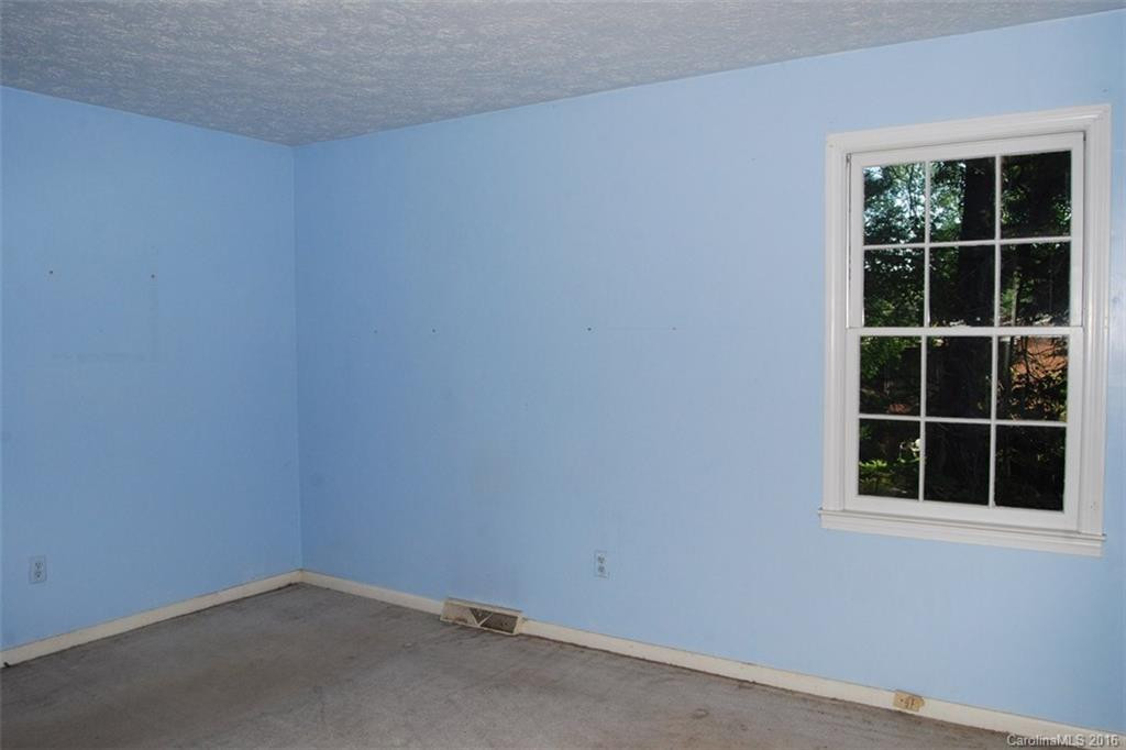 1305 Hebron Road - Photo 9