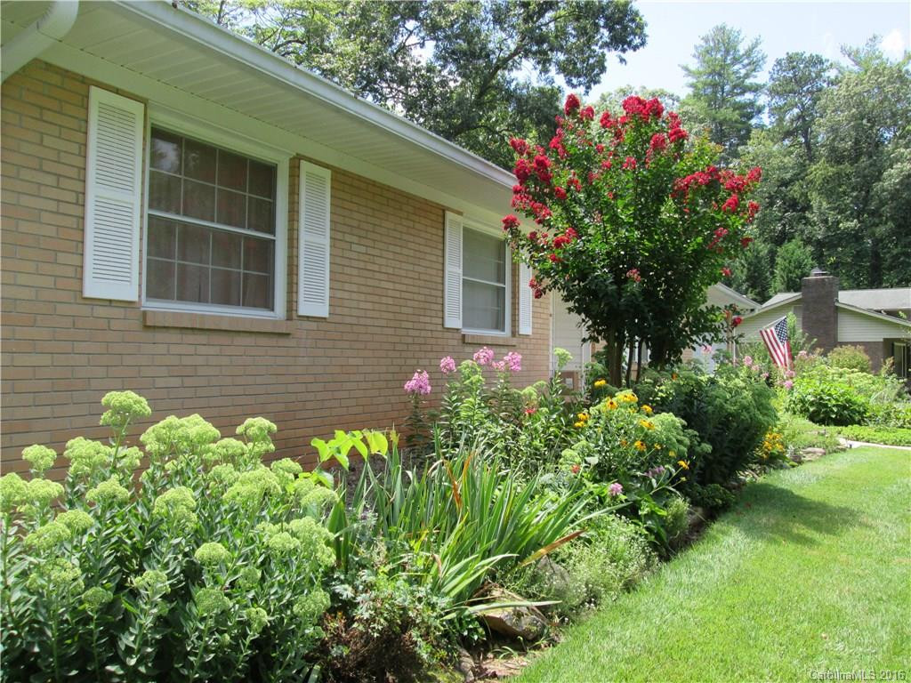 1140 Carousel Lane #27 + 1/2 28 - Photo 21