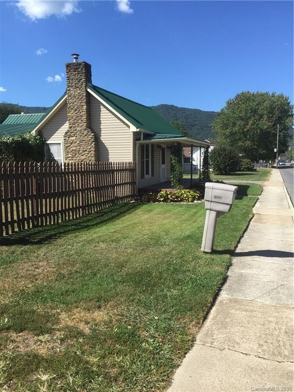 1288 Brown Avenue - Photo 2