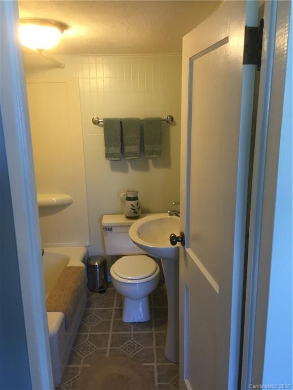 1288 Brown Avenue - Photo 16