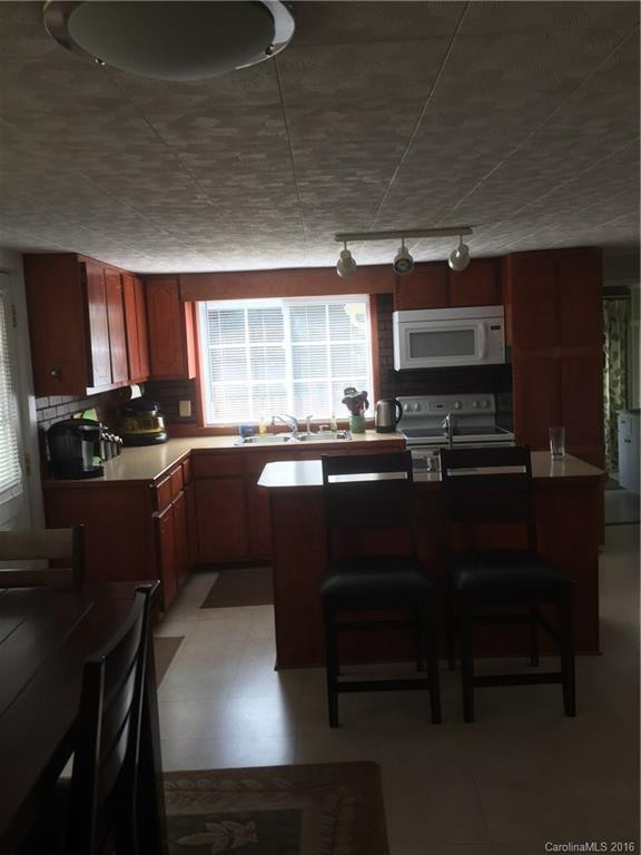 1288 Brown Avenue - Photo 7