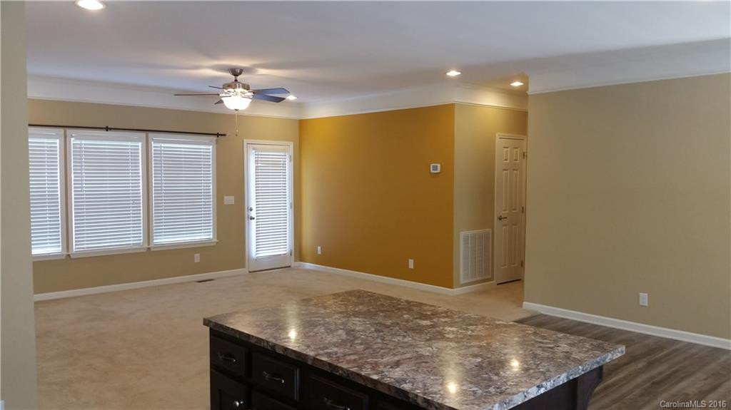 8 Luther Woods Drive #22 - Photo 2