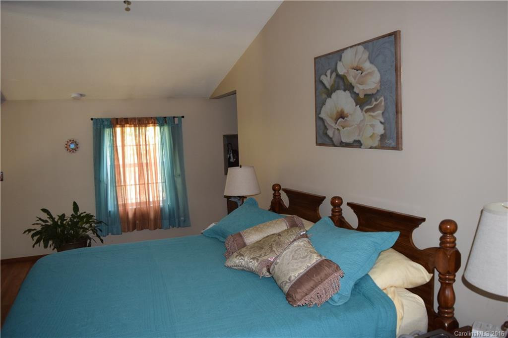 1681 Allens Creek Road - Photo 15
