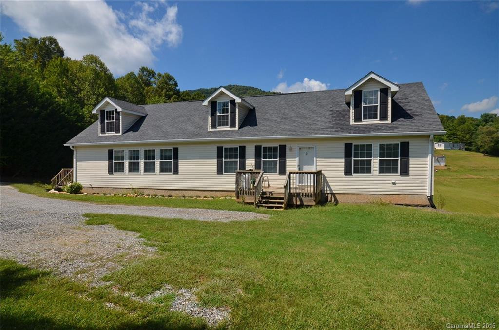 3 Piney Ridge Lane