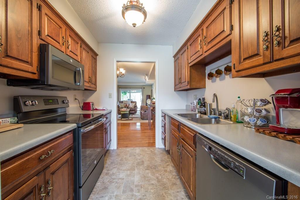 33 A2 Southern Fairway Court #A2 - Photo 5