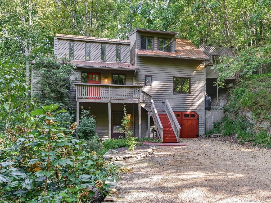 36 Mayflower Drive