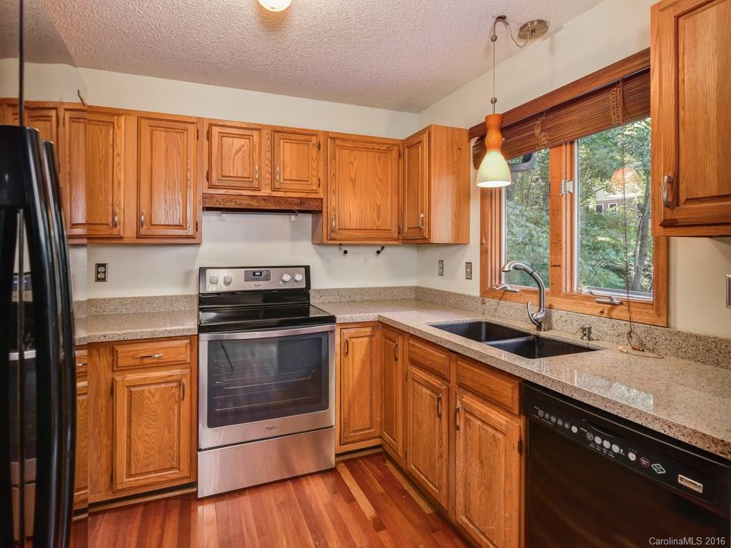 36 Mayflower Drive - Photo 7