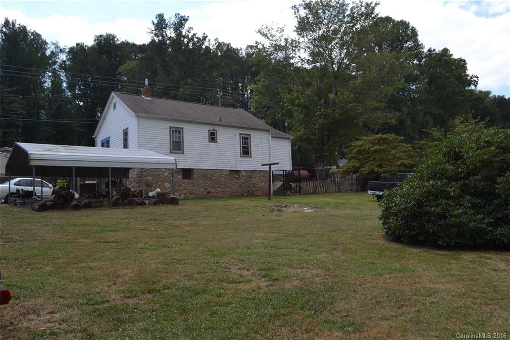 1084 Old Balsam Road - Photo 2