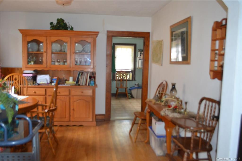 1084 Old Balsam Road - Photo 17