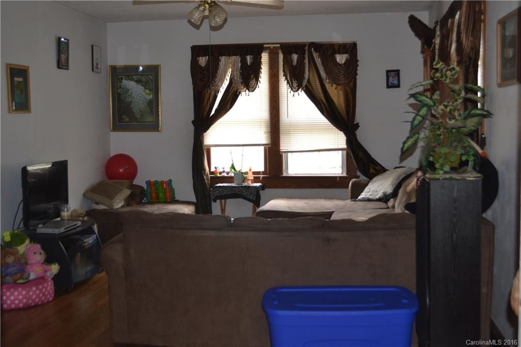 1084 Old Balsam Road - Photo 18