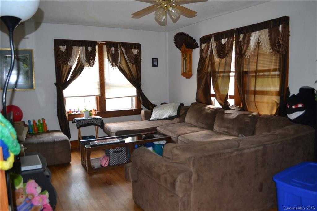 1084 Old Balsam Road - Photo 19