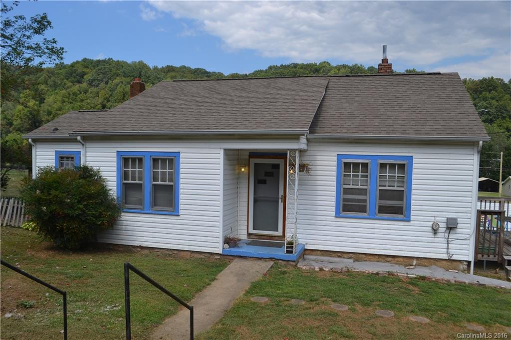 1084 Old Balsam Road - Photo 20