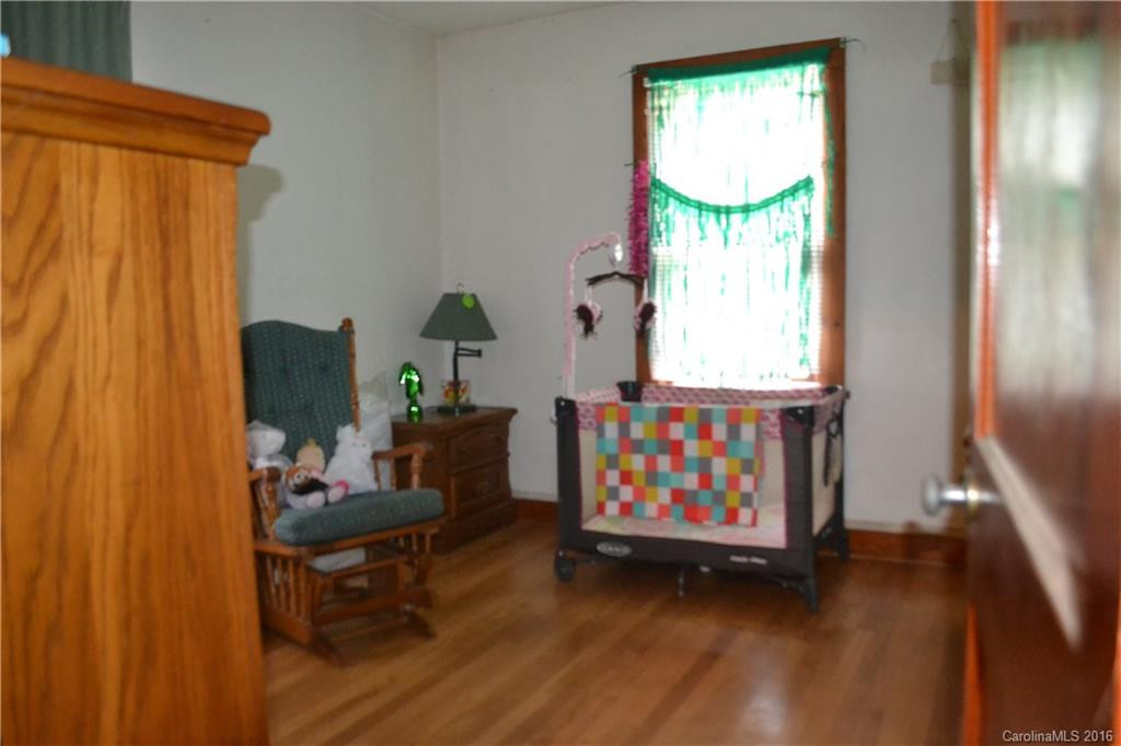 1084 Old Balsam Road - Photo 10
