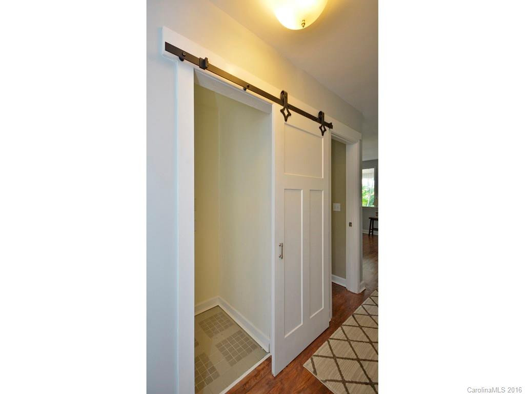 915 Blue Ridge Road - Photo 11