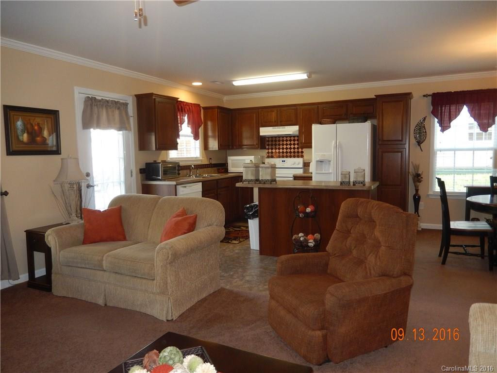 10 Woodthorn Road - Photo 3