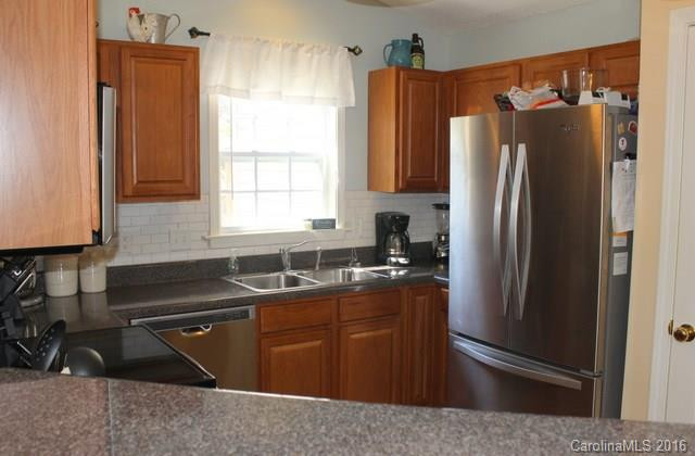 151 Misty Valley Road - Photo 3