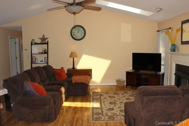 151 Misty Valley Road - Photo 6