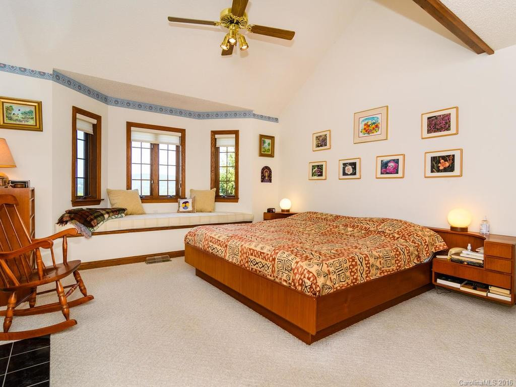 207 Eastmoor Drive - Photo 12