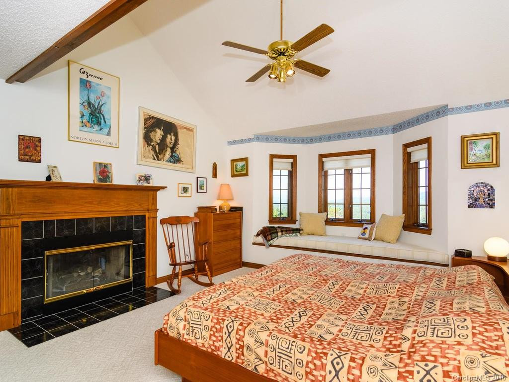 207 Eastmoor Drive - Photo 13