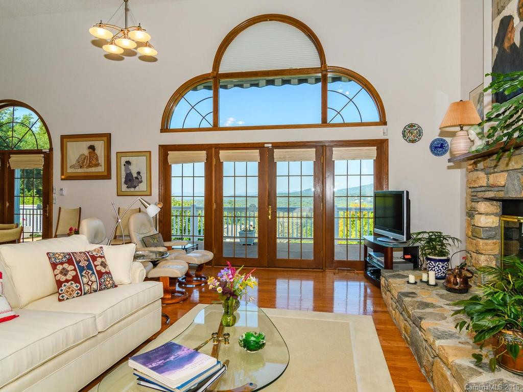 207 Eastmoor Drive - Photo 5
