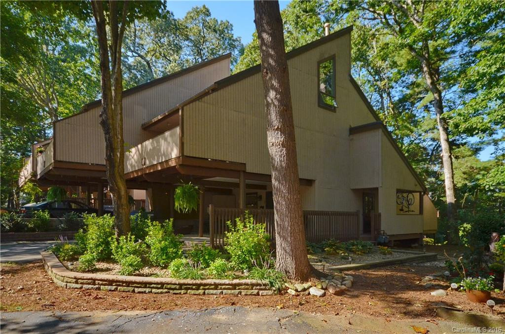 33 Maple Ridge Lane #33