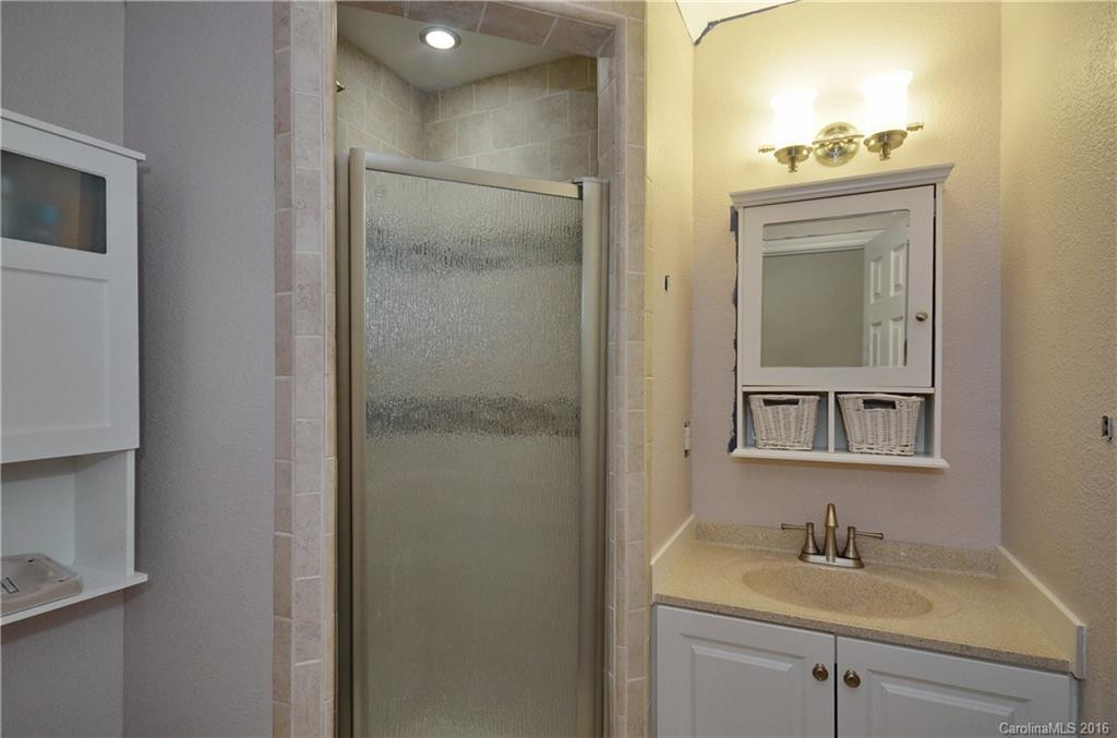 33 Maple Ridge Lane #33 - Photo 18