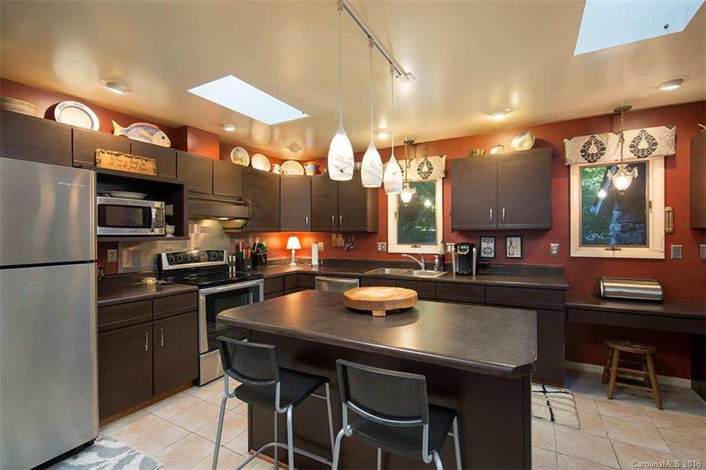 100 Timberlane Drive - Photo 4