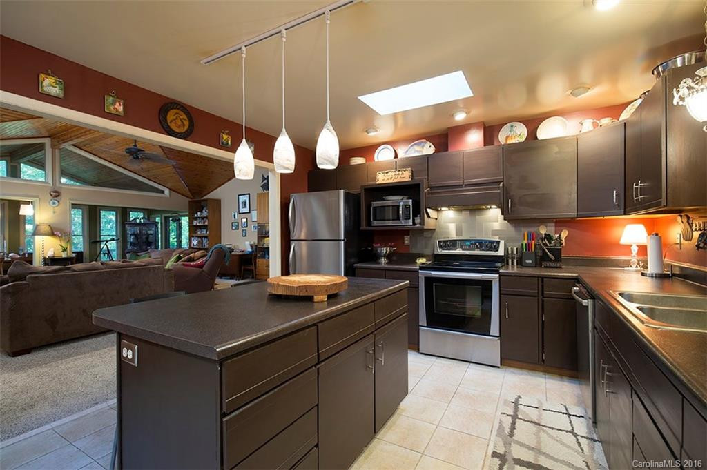 100 Timberlane Drive - Photo 5