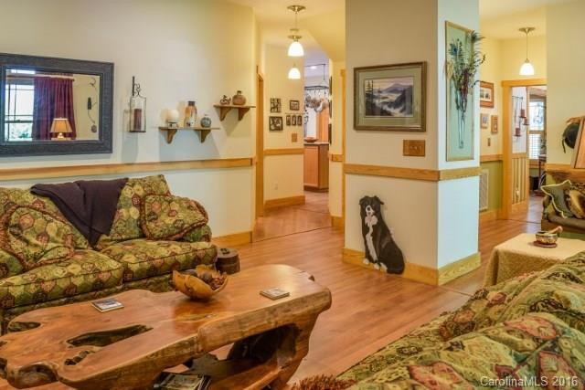 264 Charming Lane - Photo 3