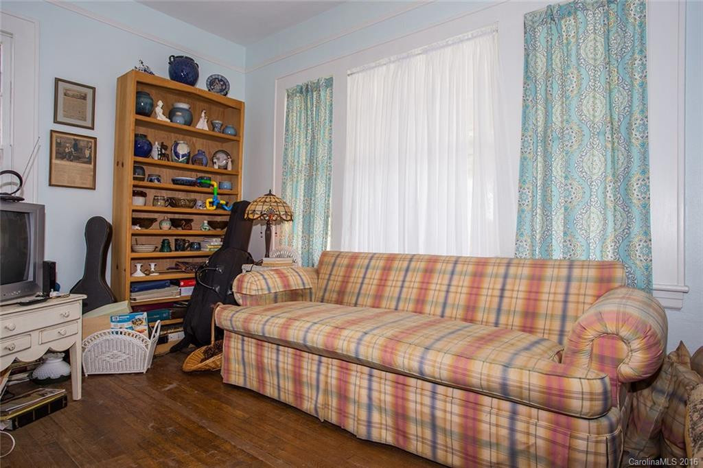 63 Clinton Avenue - Photo 15