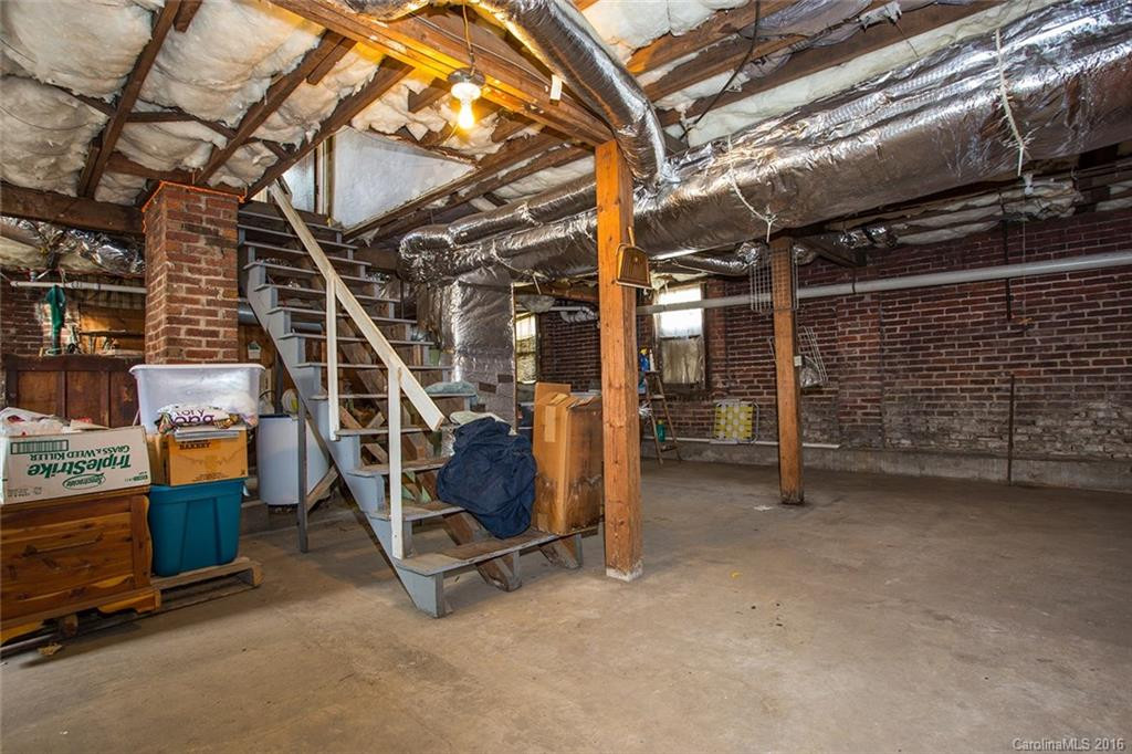 63 Clinton Avenue - Photo 19