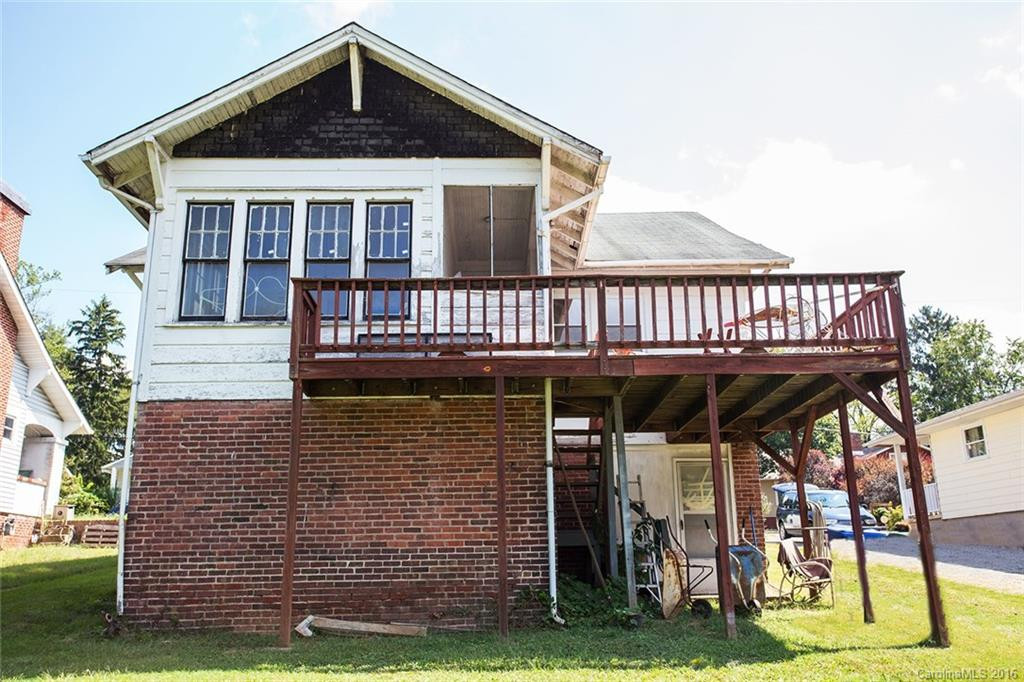 63 Clinton Avenue - Photo 22