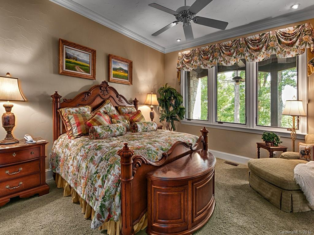 98 Raven Cliff Lane - Photo 18